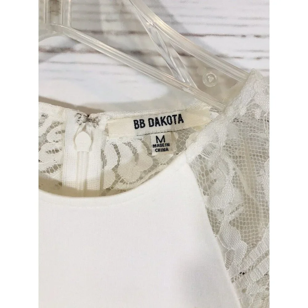 BB Dakota Dress Womens Sz Medium White Off-White Lace Wedding Short New NYE - Picture 6 of 11